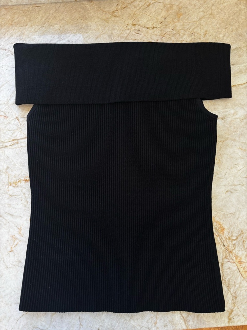 NWT Aritzia Off Shoulder Top - Picture 4 of 5